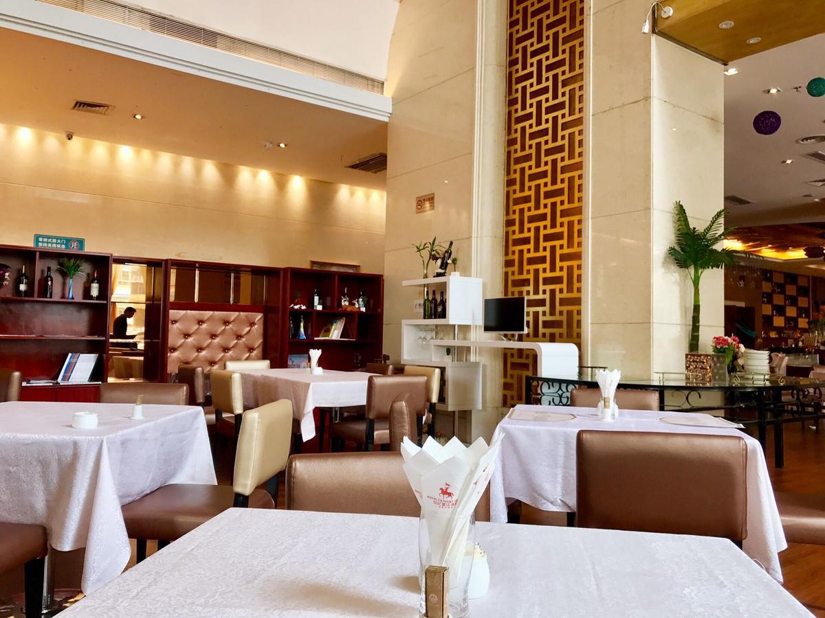 Royal Century Hotel Shenzhen Bagian luar foto