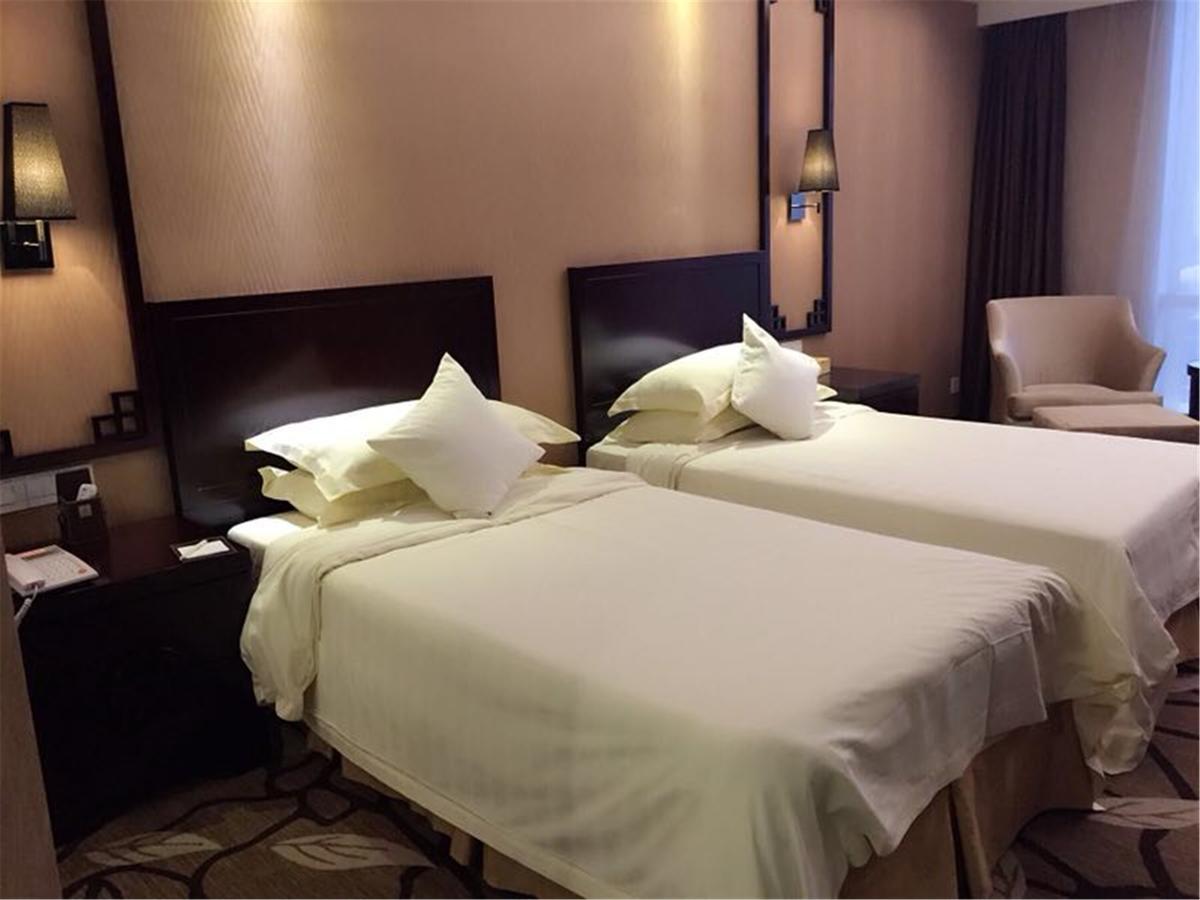 Royal Century Hotel Shenzhen Bagian luar foto